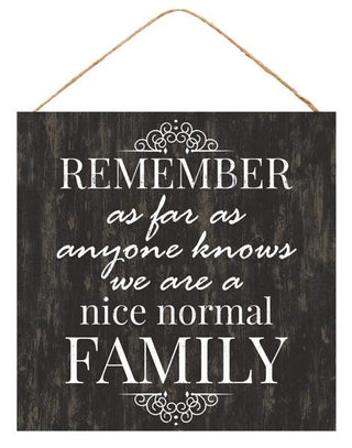 WREATH SIGN | 10" SQUARE | NORMAL FAMILY | ACCESSORIES | WOOD | AP8334